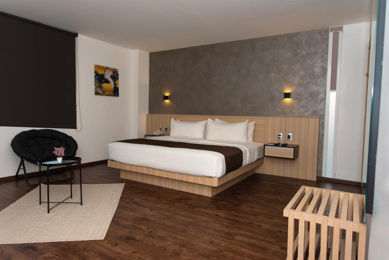 Fato Hotel Querétaro Exteriör bild